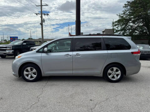2014 Toyota Sienna