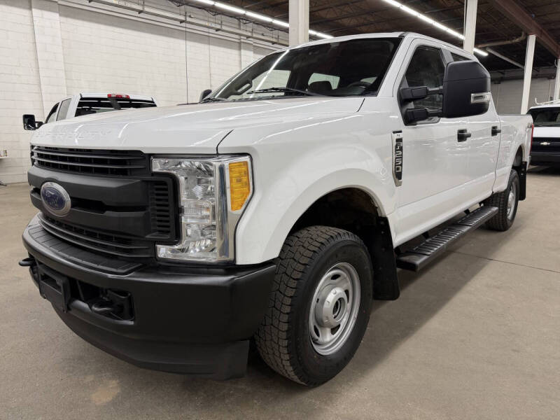 2017 Ford F-250 XL photo 2