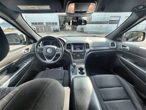 2018 Jeep Grand Cherokee Laredo