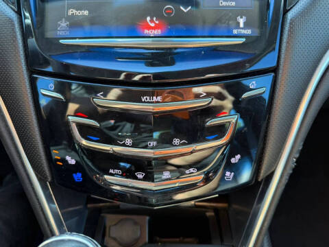 2017 Cadillac XTS Standard