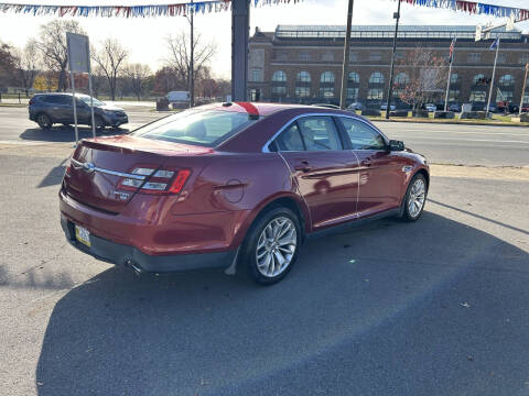 2014 Ford Taurus Limited