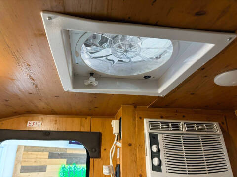 2026 Sunset Park RV Sunray