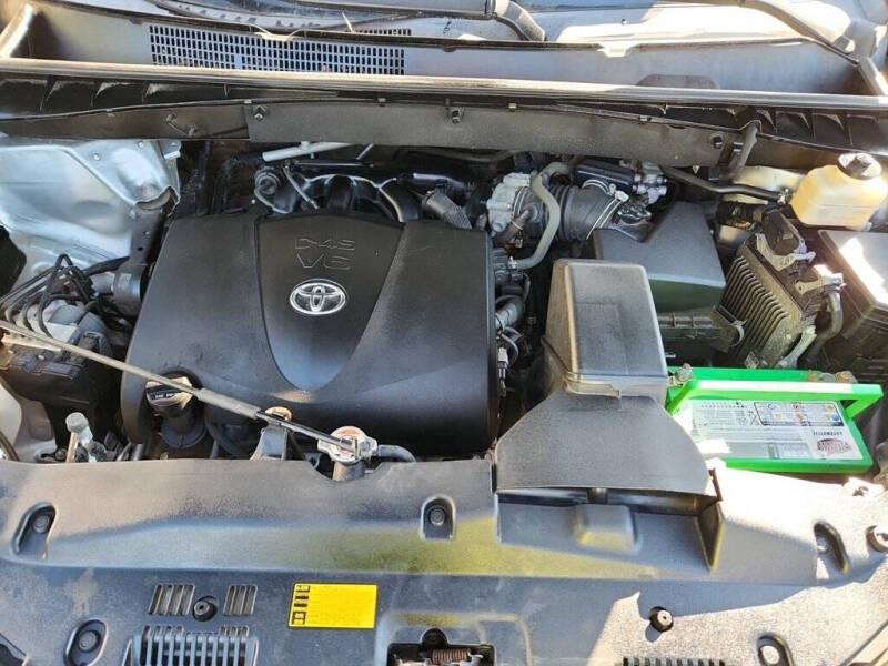 2018 Toyota Highlander LE