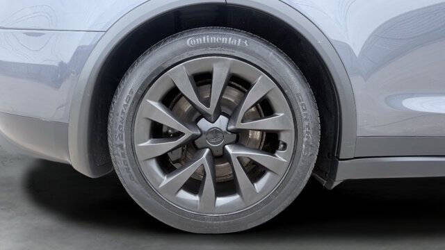 2023 Tesla Model X Standard Range