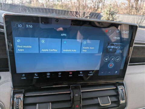 2022 Lincoln Navigator L Reserve