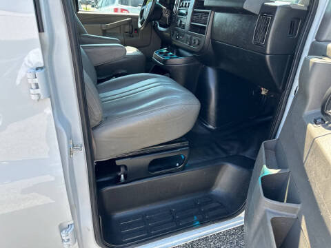 2019 Chevrolet Express 2500