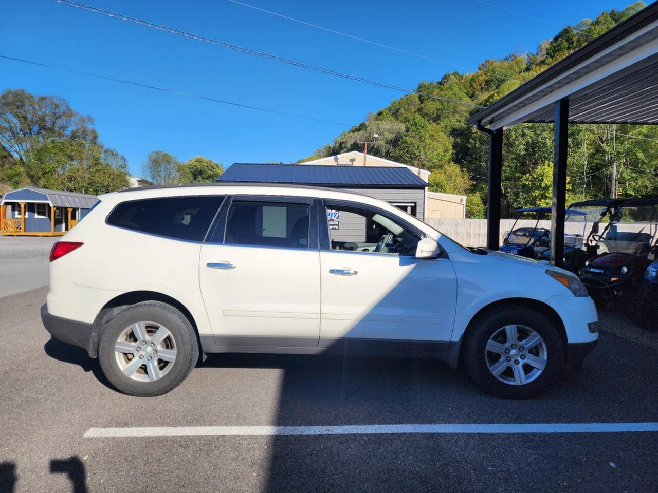 2011 Chevrolet Traverse for sale at Auto Energy in Lebanon, VA