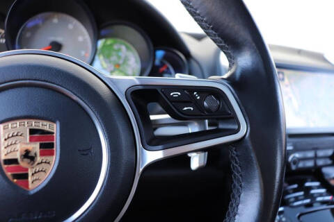 2018 Porsche Cayenne S