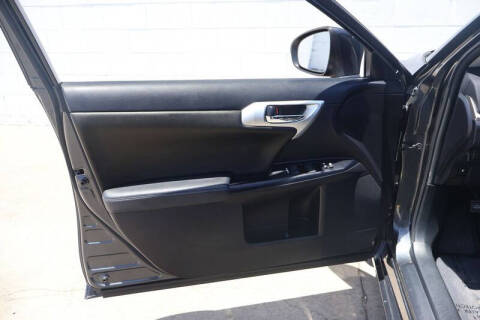 2011 Lexus CT 200h Premium
