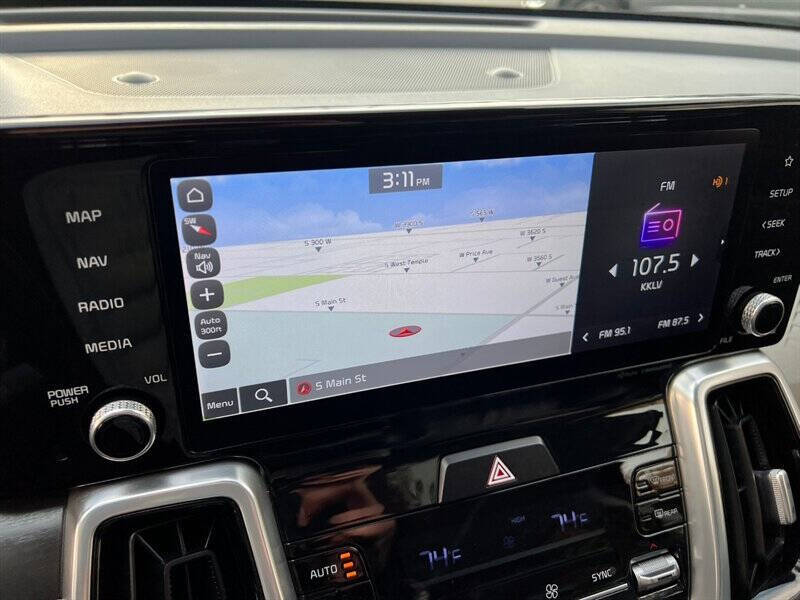 2022 Kia Sorento Plug-In Hybrid SX