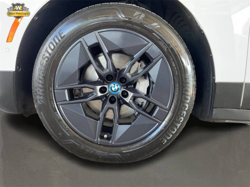 2024 BMW iX xDrive50