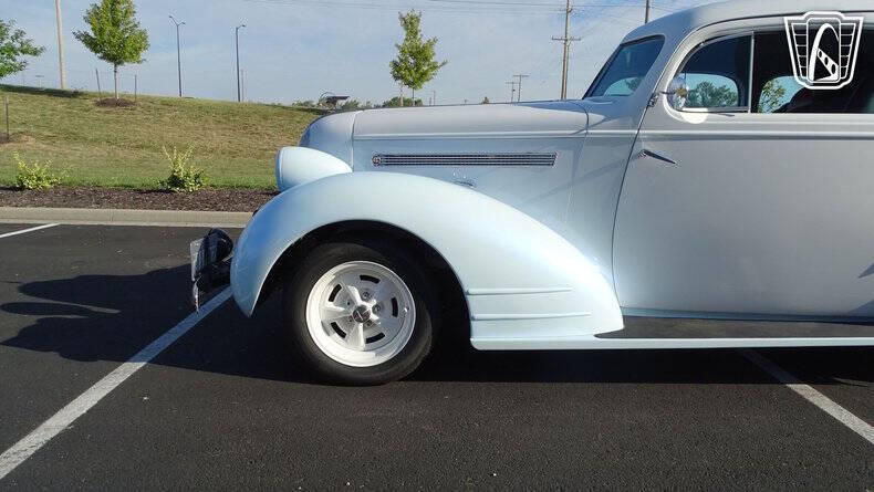 1935 Pontiac Coupe