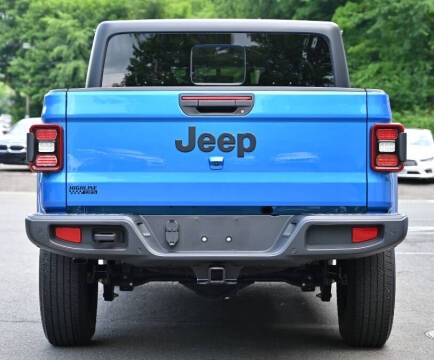 2022 Jeep Gladiator Altitude