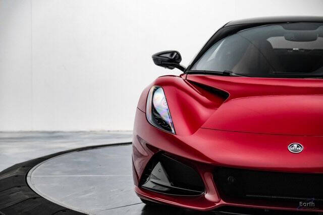 2025 Lotus Emira V6 Base