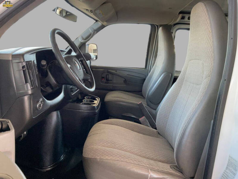 2015 GMC Savana 2500