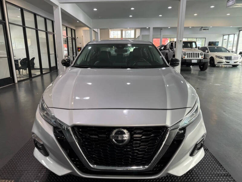 2022 Nissan Altima 2.5 SR