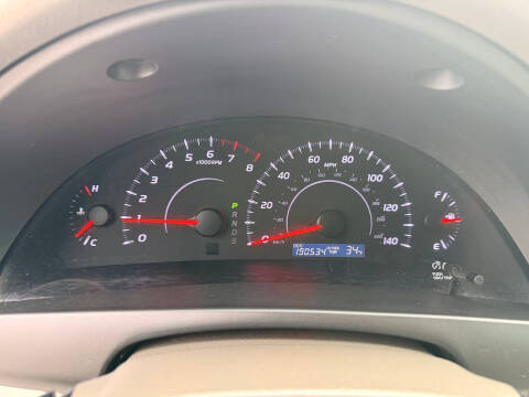 2010 Toyota Camry LE