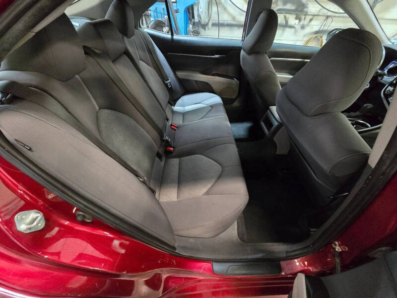 2022 Toyota Camry LE