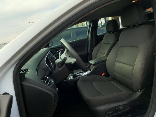 2017 Chevrolet Malibu LT