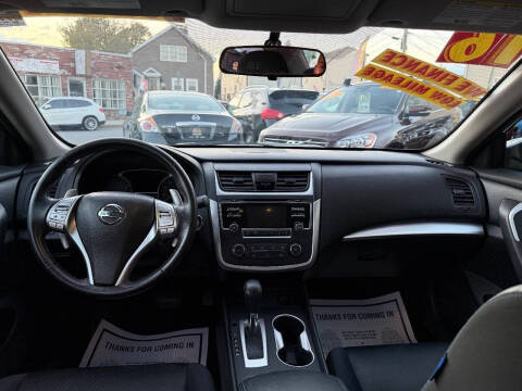 2016 Nissan Altima 2.5 SR