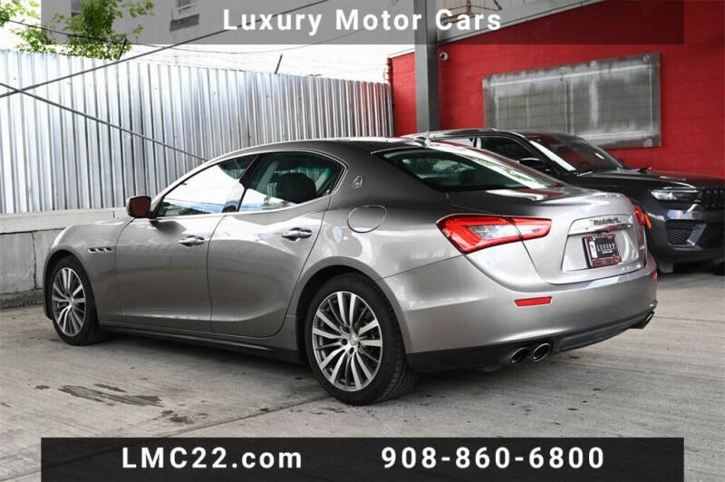 2016 Maserati Ghibli
