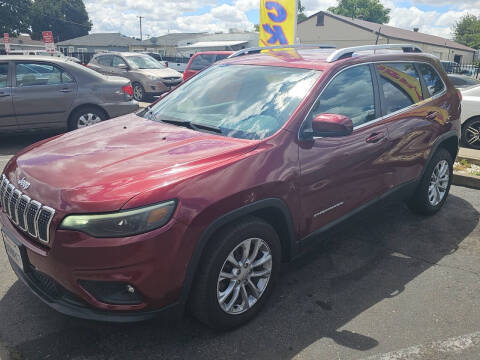 2019 Jeep Cherokee Latitude