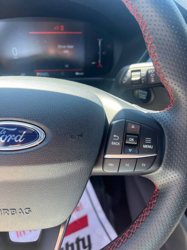 2025 Ford Escape ST-Line