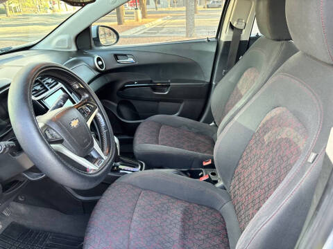 2017 Chevrolet Sonic LT Auto