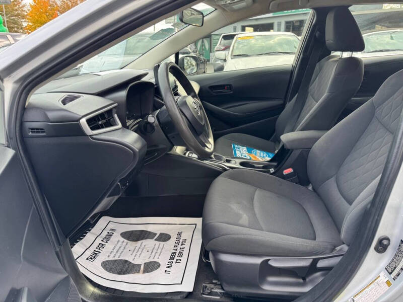 2022 Toyota Corolla LE