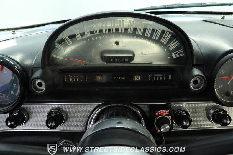 1956 Ford Thunderbird