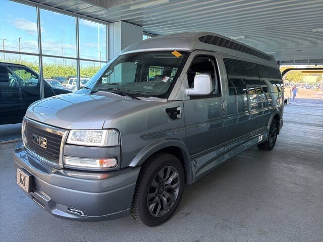 2025 GMC Savana 2500