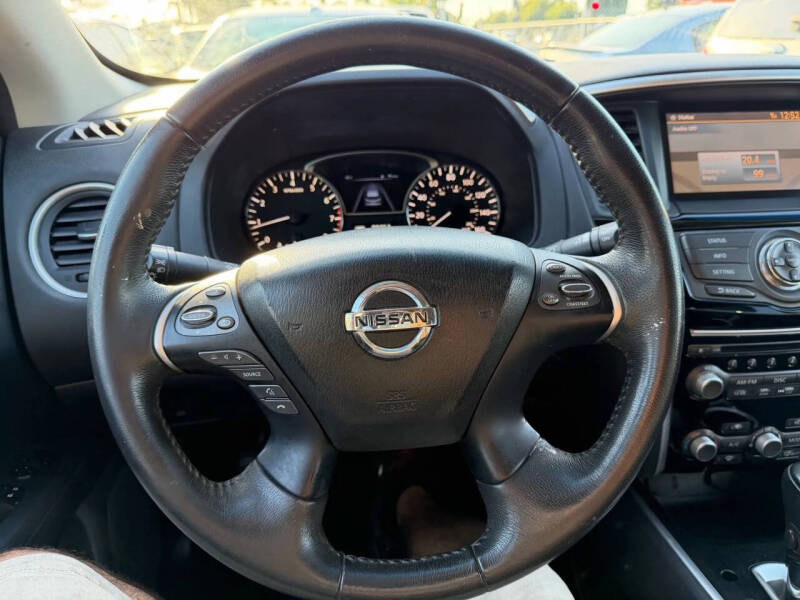 2015 Nissan Pathfinder