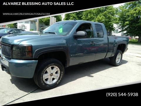 2009 Chevrolet Silverado 1500 for sale at ALVAREZ BLESSING AUTO SALES LLC in Green Bay WI