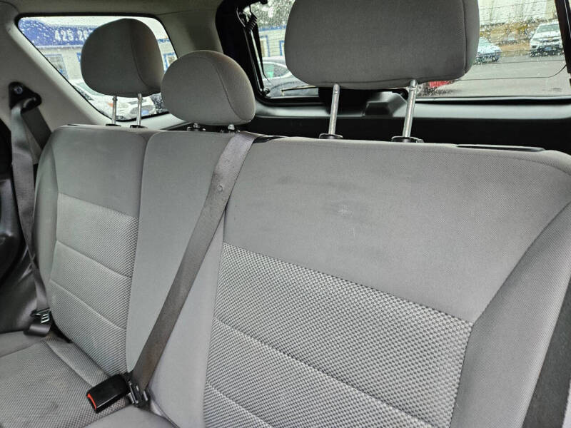 2005 Ford Escape XLT