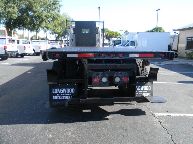 2015 Freightliner M2 106
