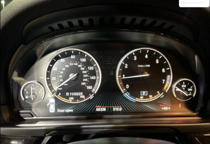 2015 BMW 5 Series 528i