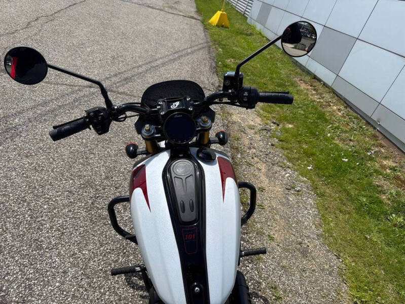 2025 Indian 101 Scout