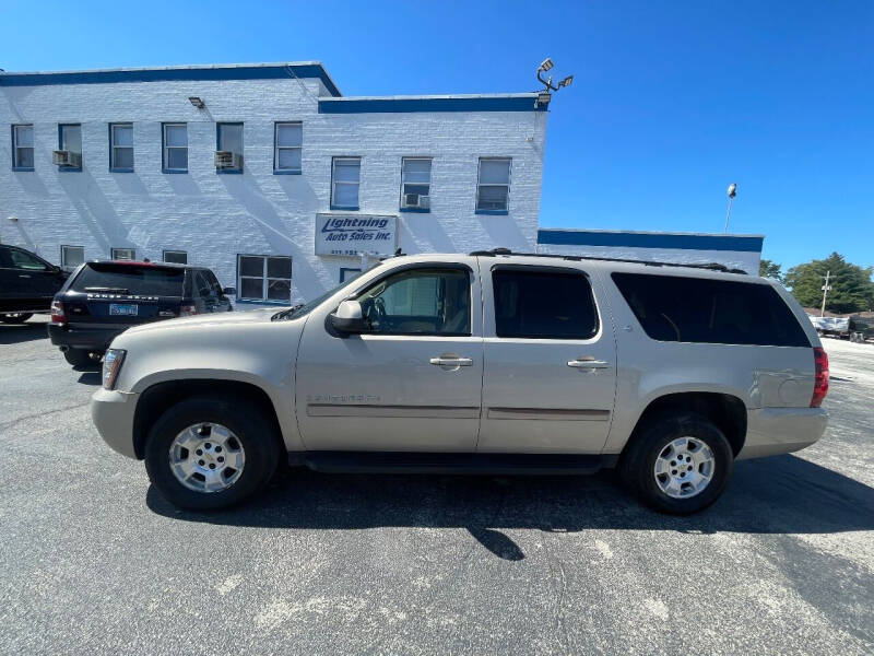 2007 Chevrolet Suburban for sale at Lightning Auto Sales in Springfield IL