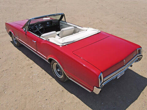 1967 Oldsmobile Cutlass Supreme