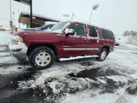 2004 GMC Yukon XL for sale at Geareys Auto Sales of Sioux Falls, LLC in Sioux Falls SD