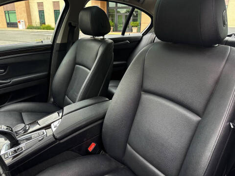 2016 BMW 5 Series 528i