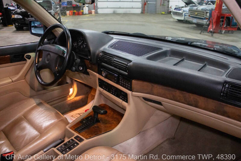 1990 BMW 7 Series 735i