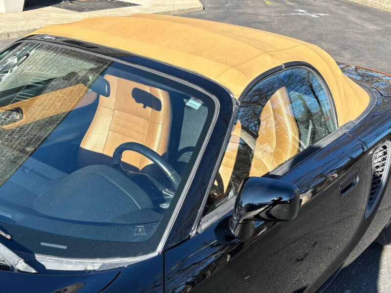 2002 Toyota MR2 Spyder