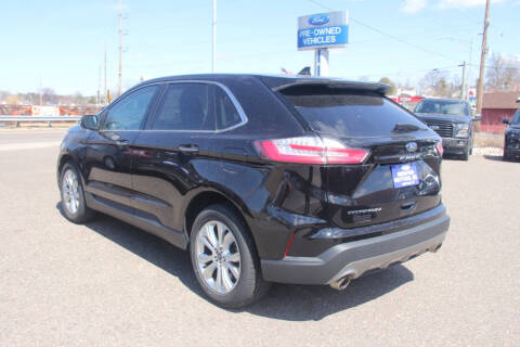 2024 Ford Edge Titanium