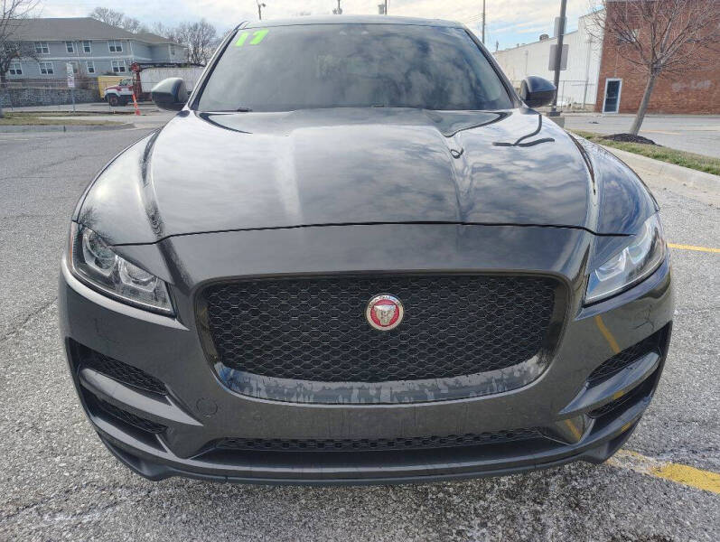 2017 Jaguar F-PACE 35t Prestige