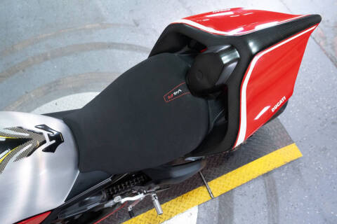 2019 Ducati Panigale V4 R
