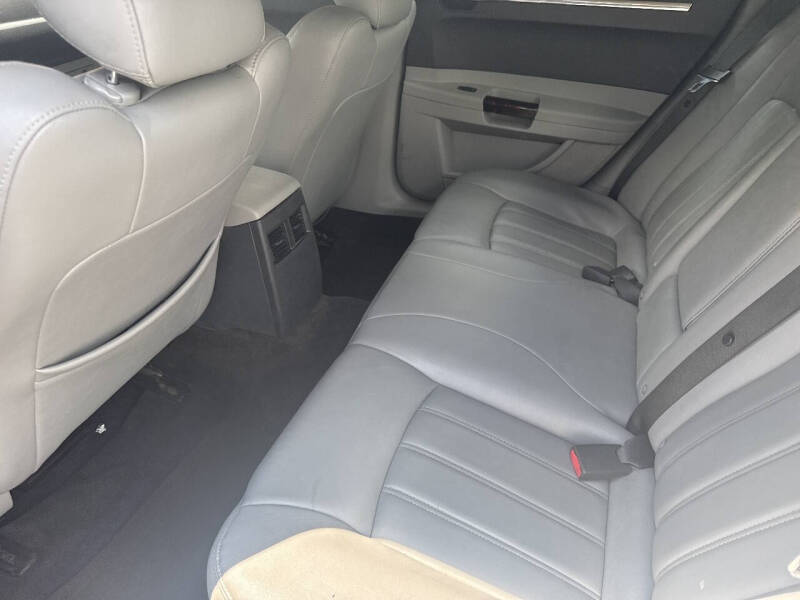 2006 Chrysler 300 C