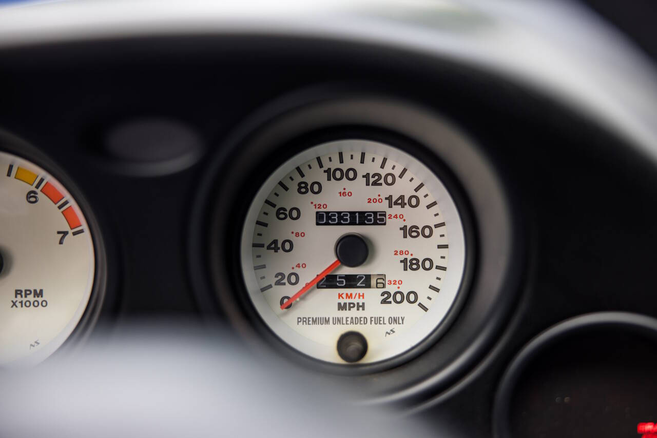 1997 Dodge Viper 18