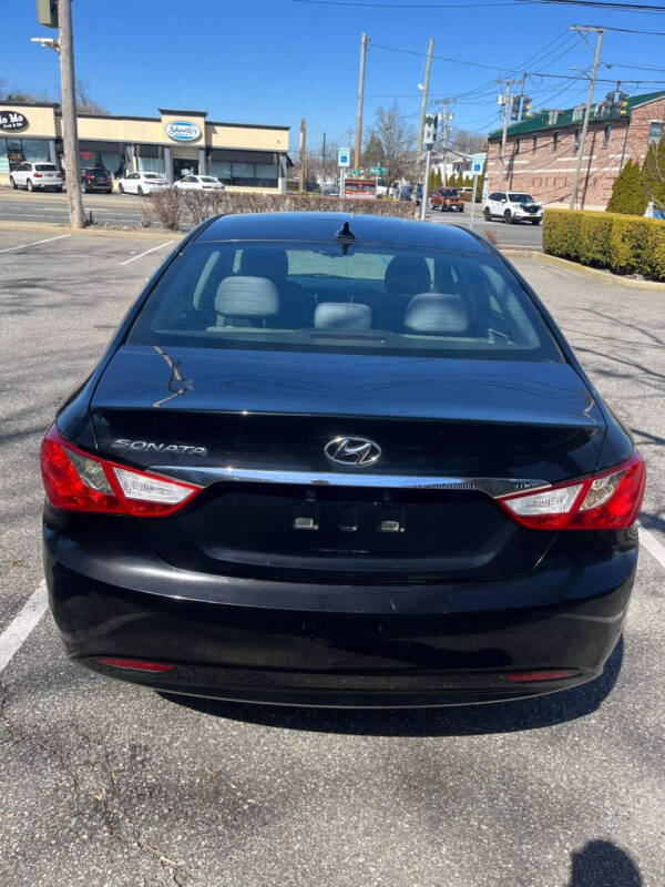 Used 2012 Hyundai Sonata GLS with VIN 5NPEB4AC5CH482911 for sale in Freeport, NY