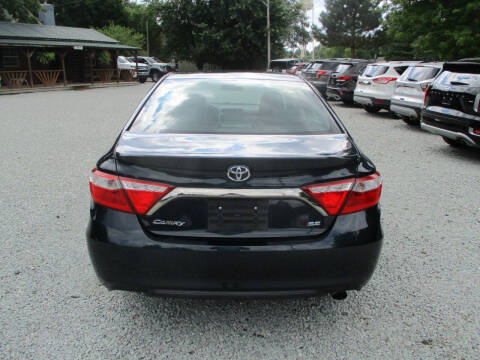2017 Toyota Camry SE